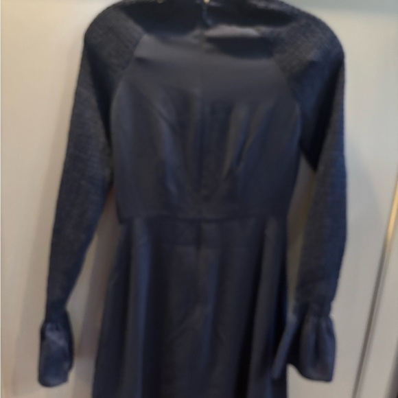 NEW with tags! Likely Victoria Smocked Bell Sleeve Mini Dress size 0 - Picture 3 of 5